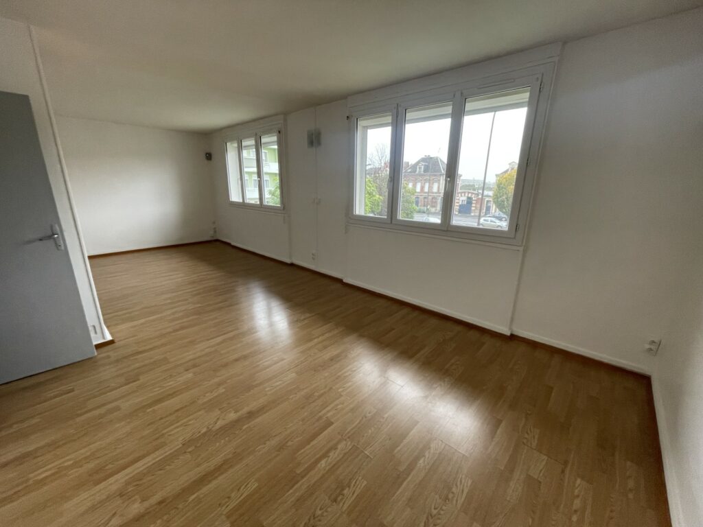 Appartement 2 pièces avec une belle pièce de vie