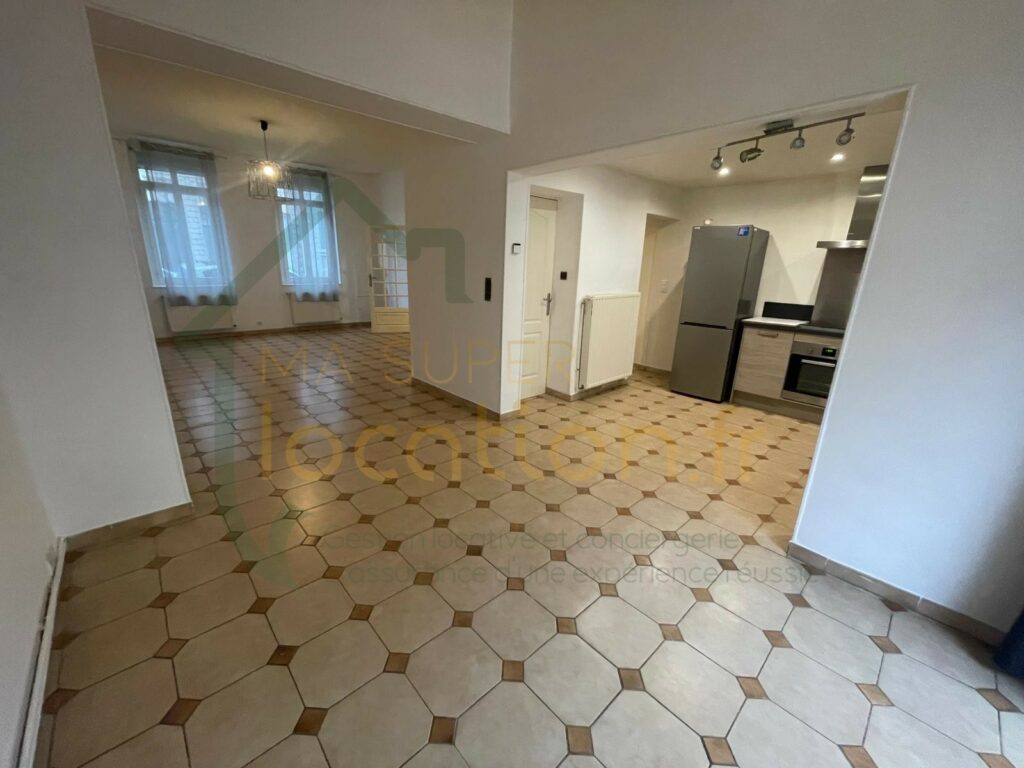 Maison 4 chambres de 111 m2 situé à SAINT-QUENTIN